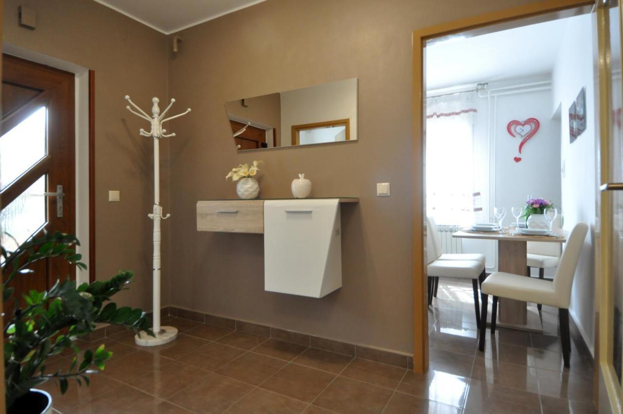 Apartment Lory Pula