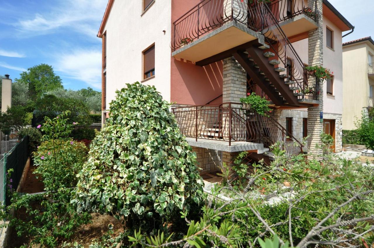 Lory Apartmán